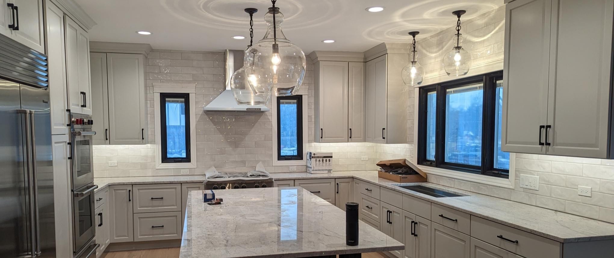 Cabinet lighting in a kitchen